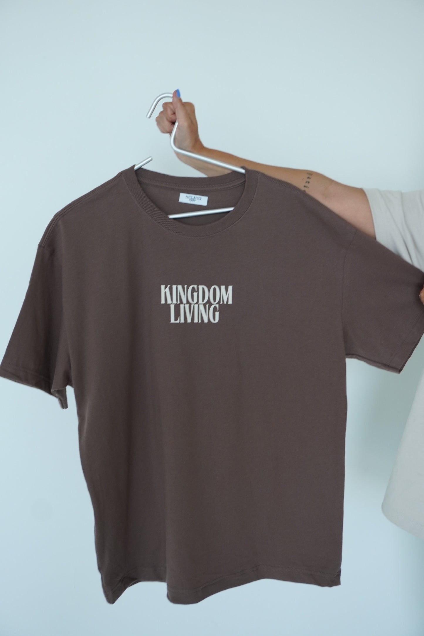 KINGDOM LIVING - adult